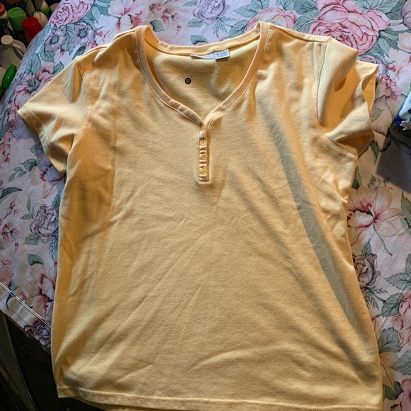 White Stag Women’s Yellow Short Sleeve Top Size Medium (8-10) - Picture 1 of 6